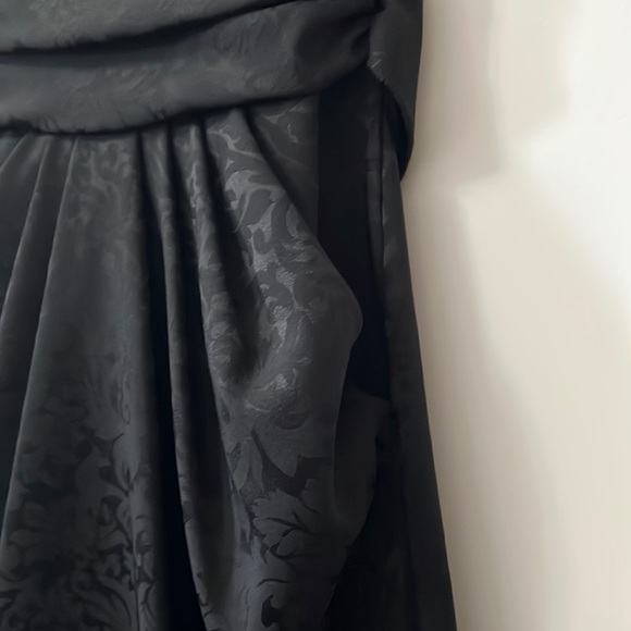 Black tube dress in size small. - Picture 3 of 4